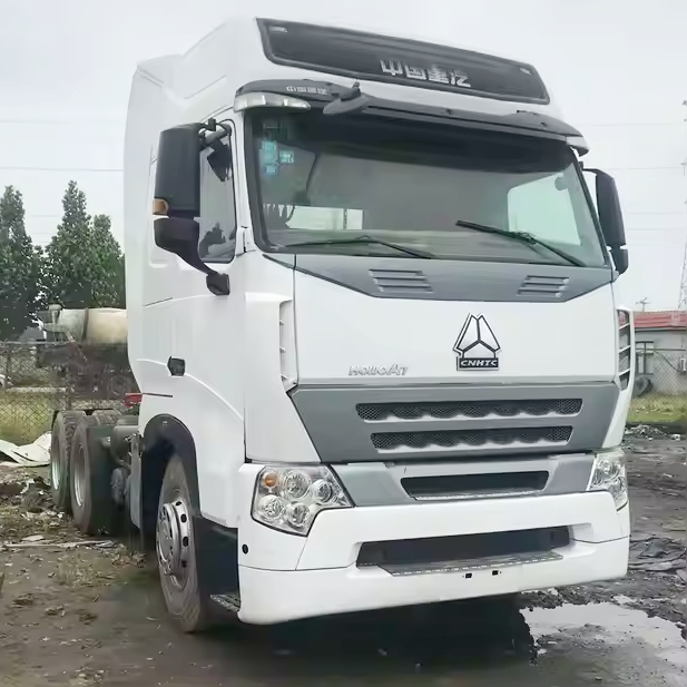 Sinotruk HOWO 6X4 10 wheeler A7 Tractor Truck